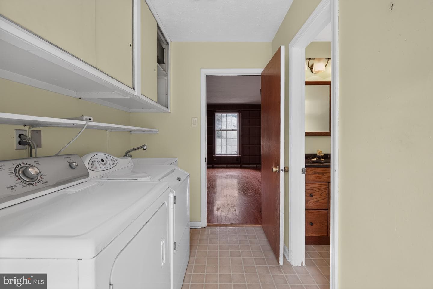 1408 Ponds Edge Road photo 34