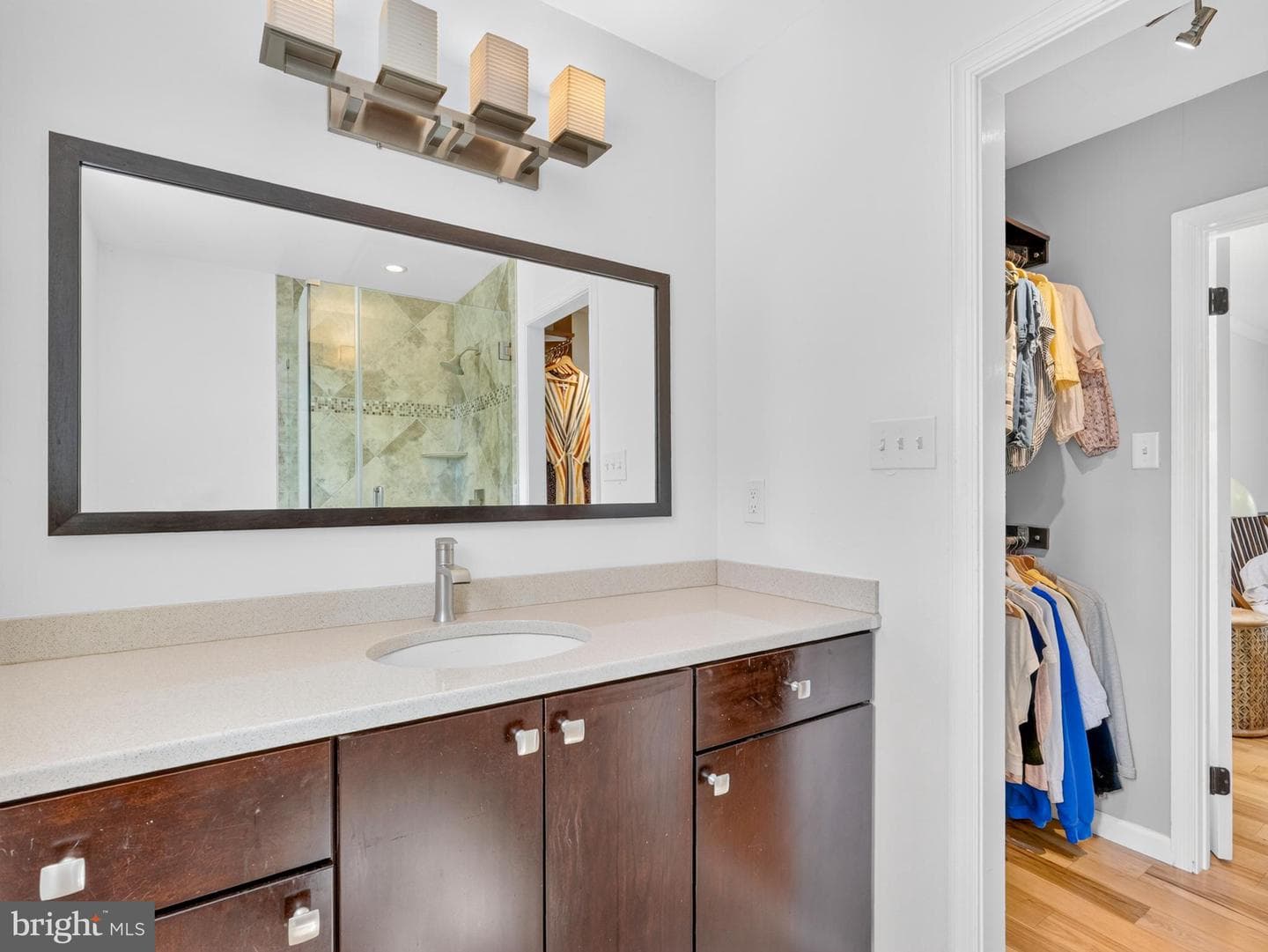 7 Carriage Drive photo 20