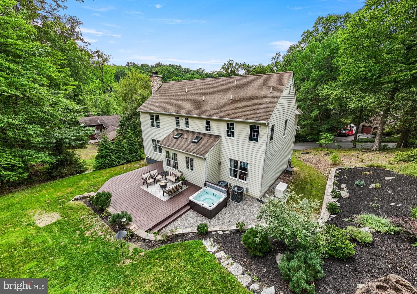 232 Vincent Road photo 29