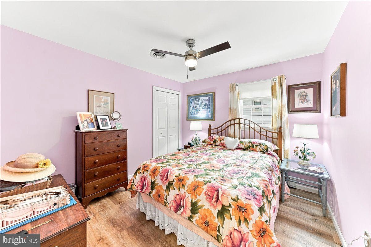 301 Delaware Avenue photo 22