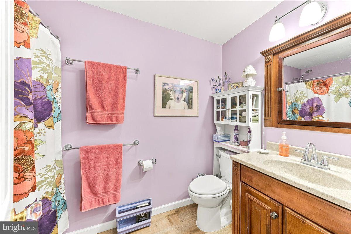 301 Delaware Avenue photo 23