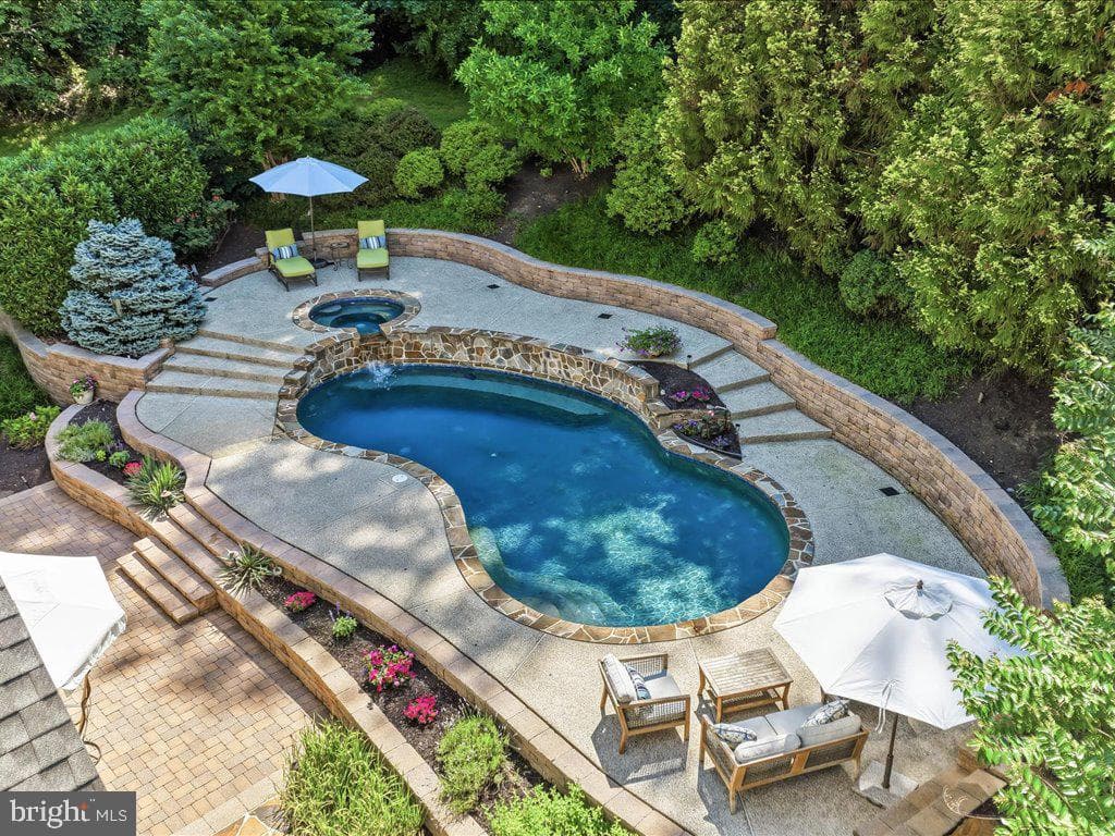 1250 Wylie Road photo 3