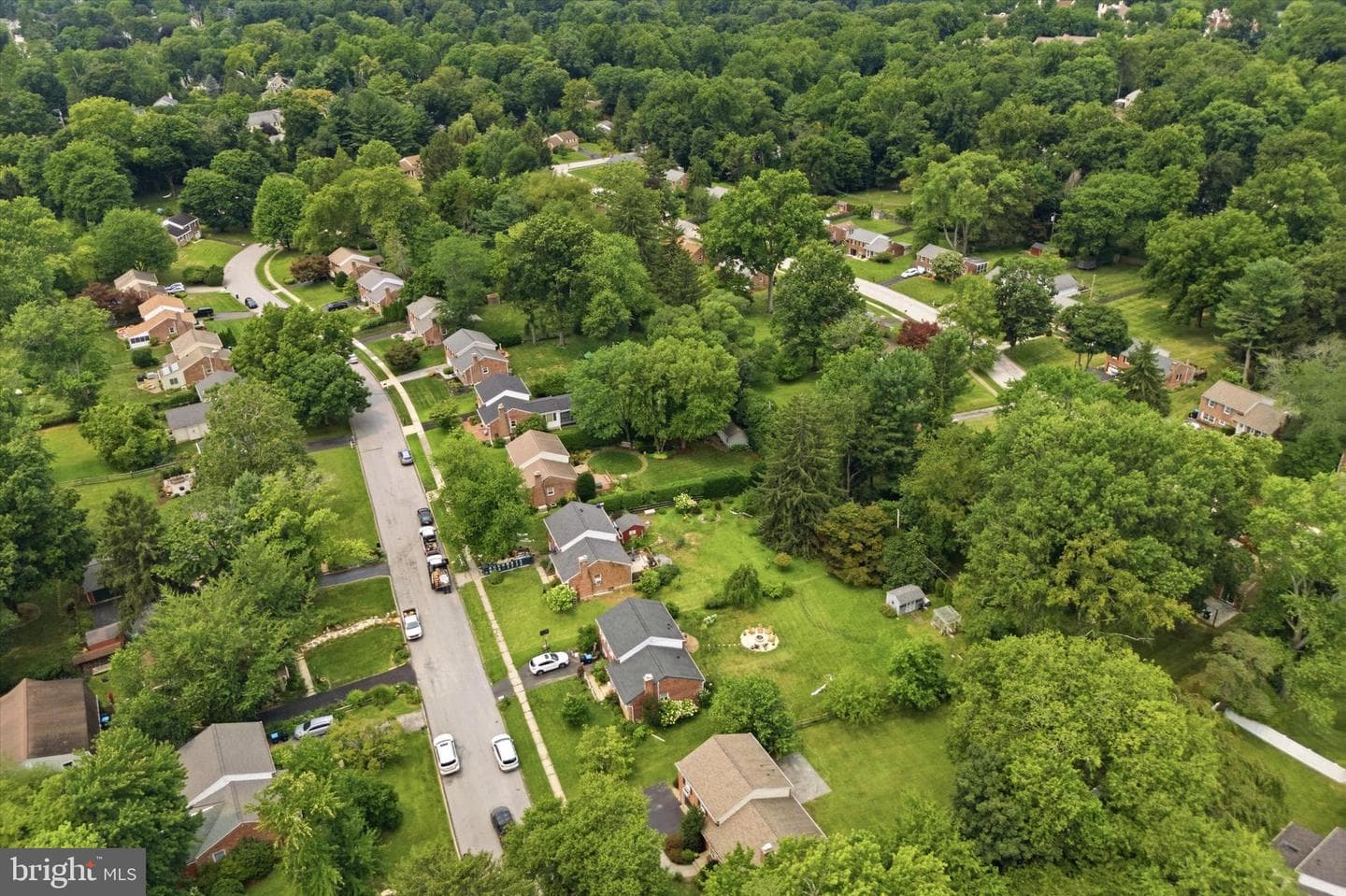 303 Landsende Road photo 31