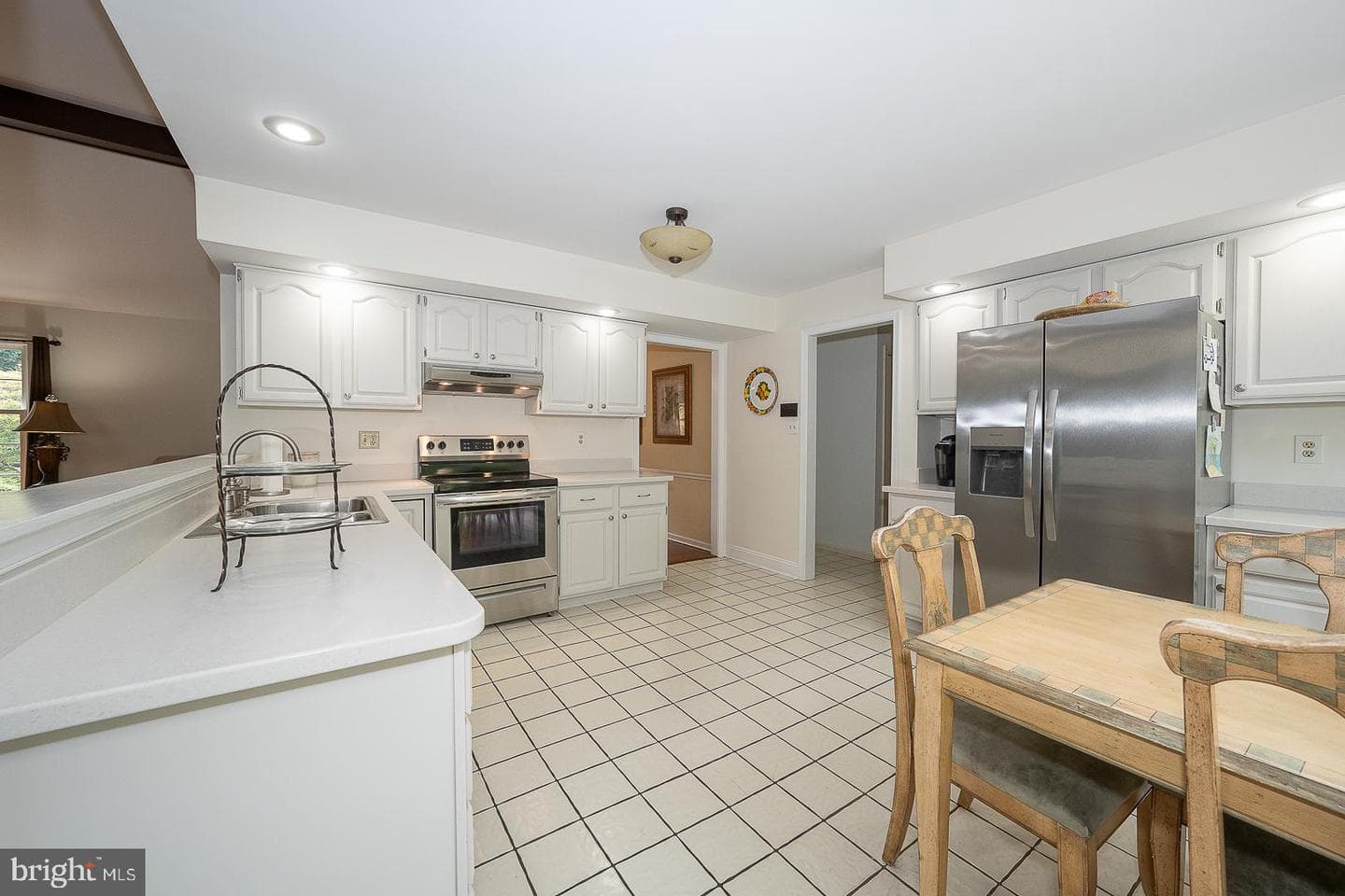 842 Penns Way photo 16