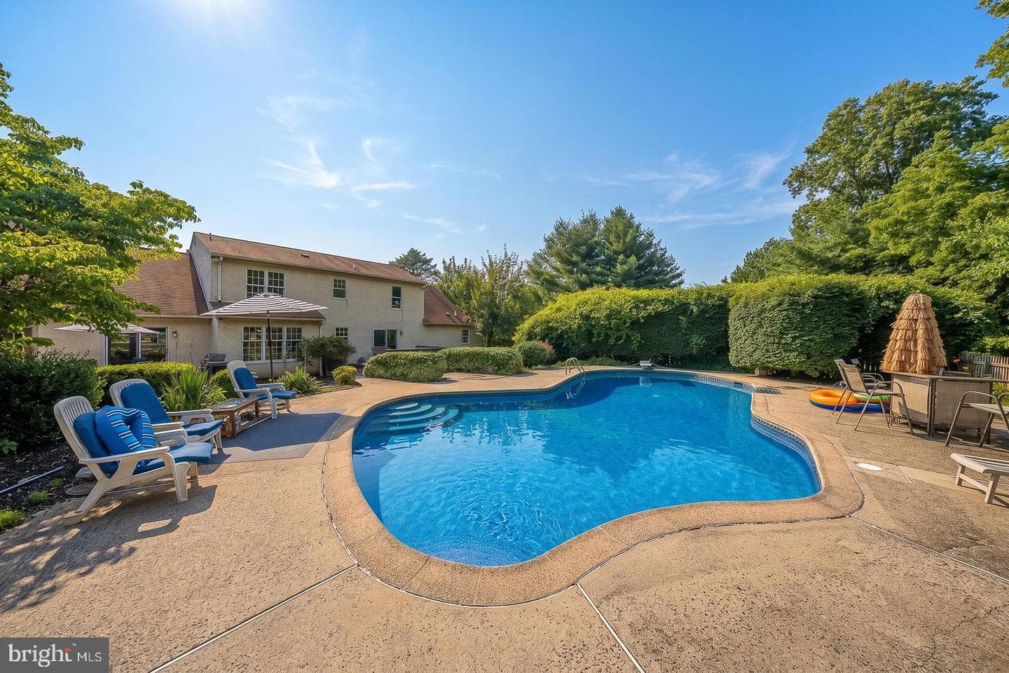 842 Penns Way photo 37