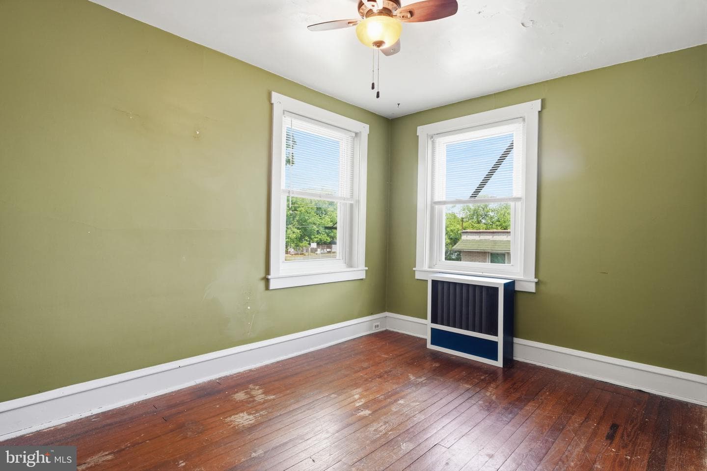 107 E Main Street photo 21
