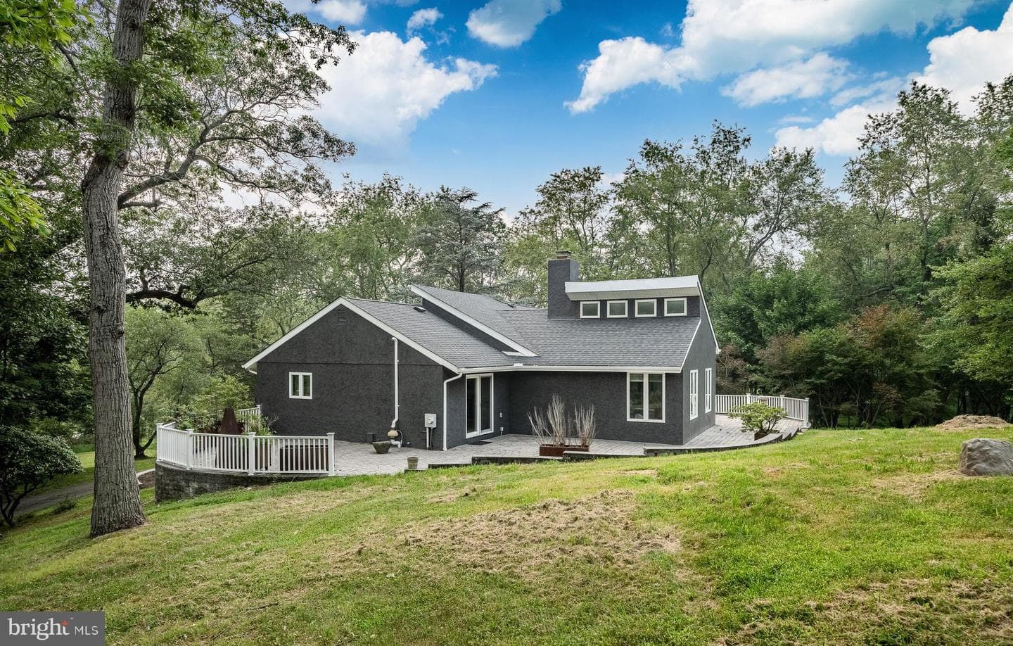 145 Sunset Hollow Road photo 72