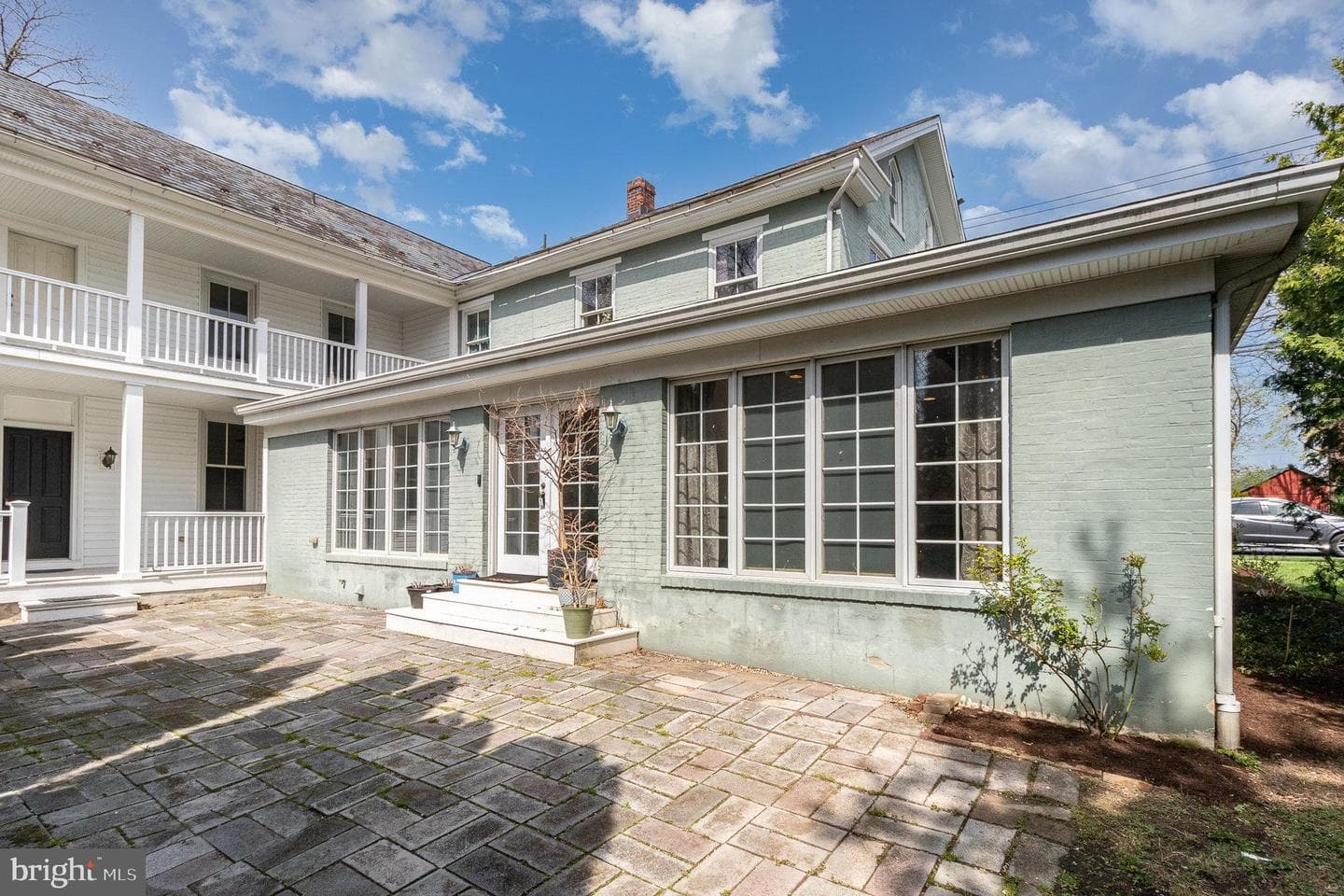 308 E Derry Road photo 46