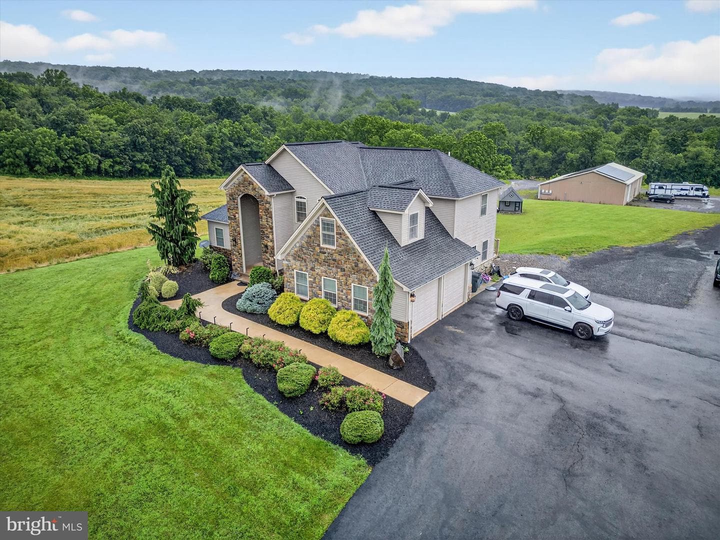 13 Pheasant Hill Drive photo 9