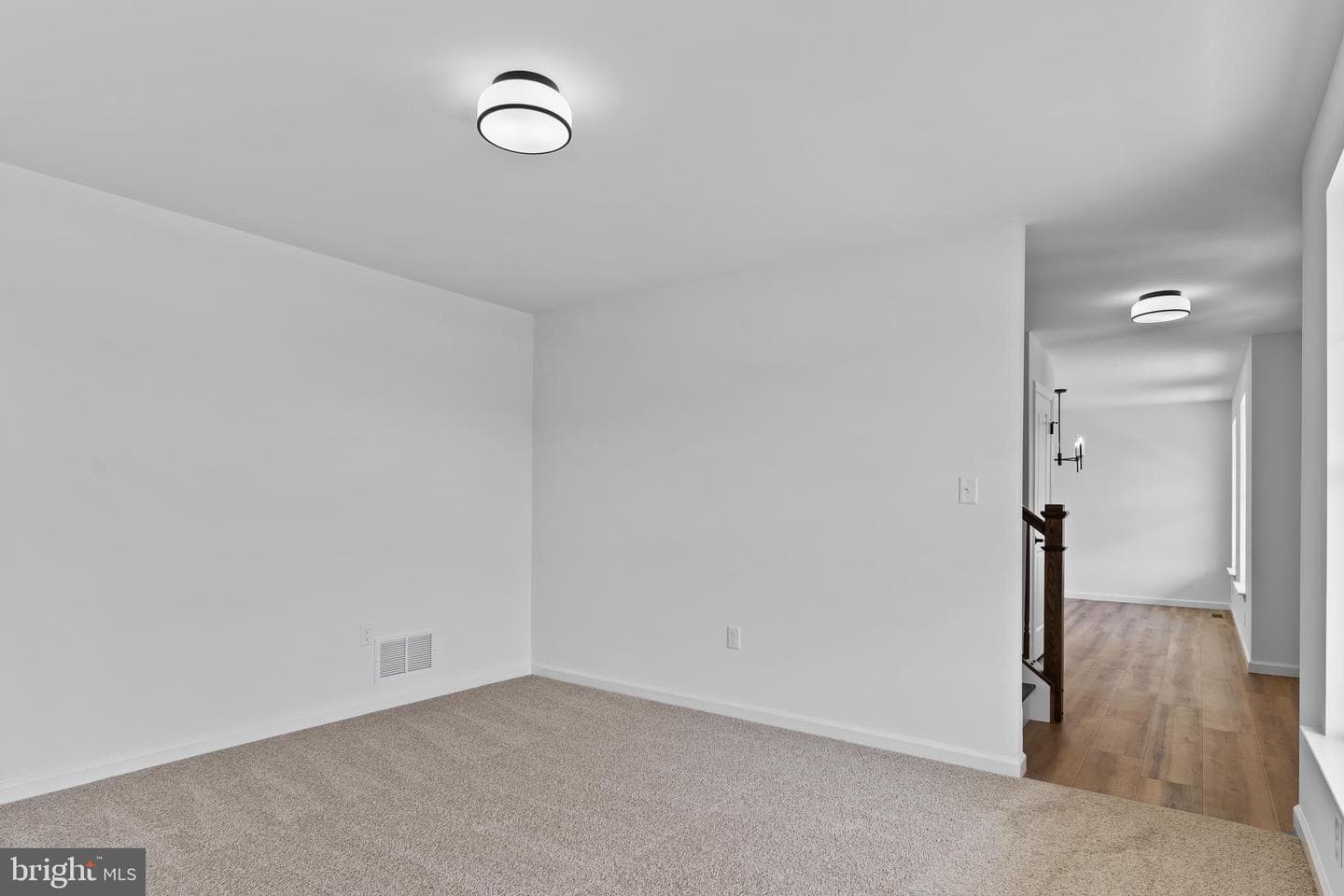 507 Elm Street photo 26