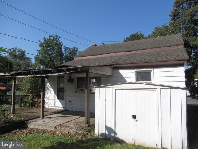 240 R Water Street photo 4