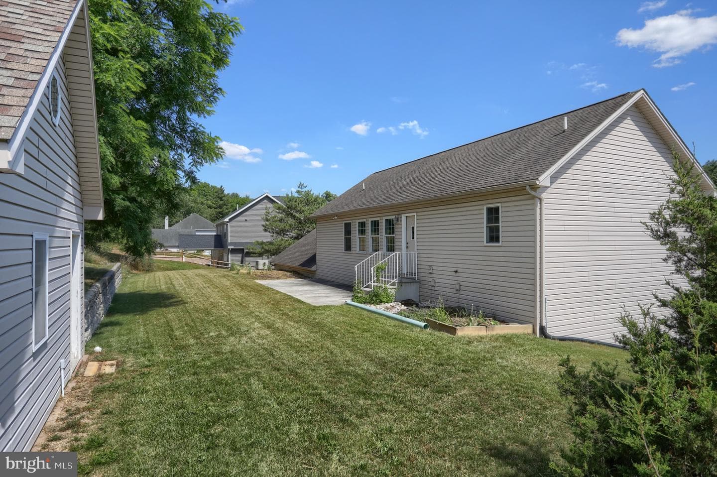 7304 Sandy Hollow Road photo 46