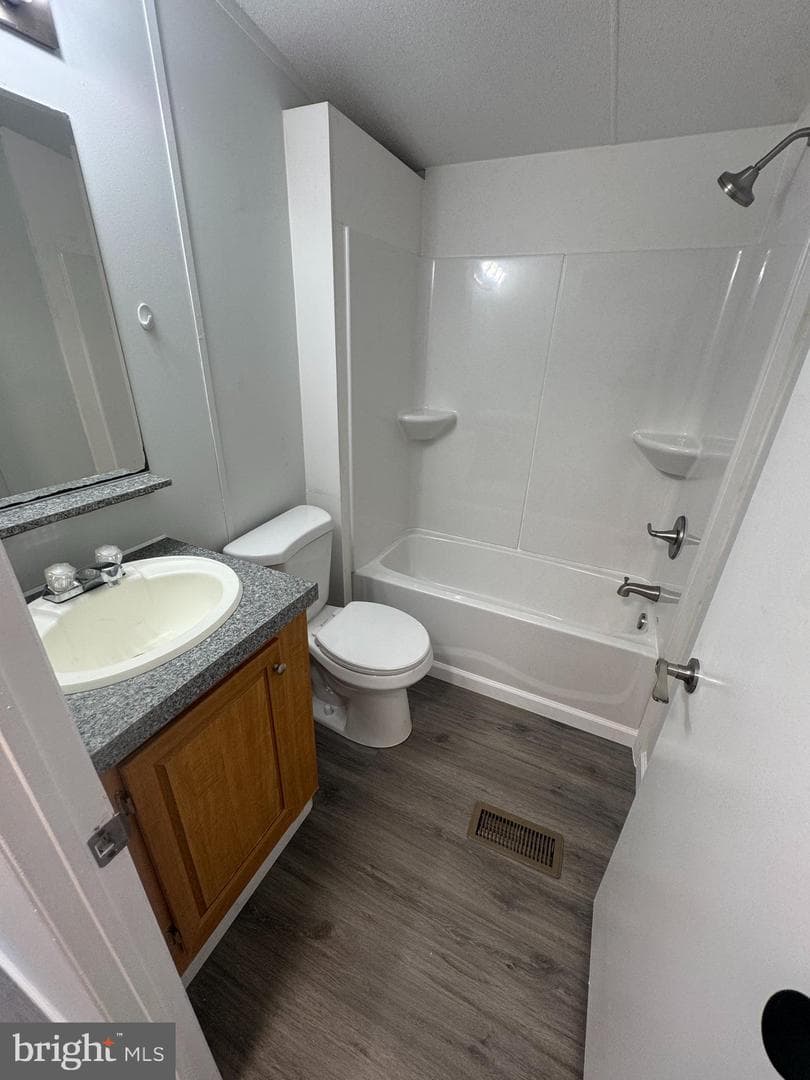 37 George Dr photo 13