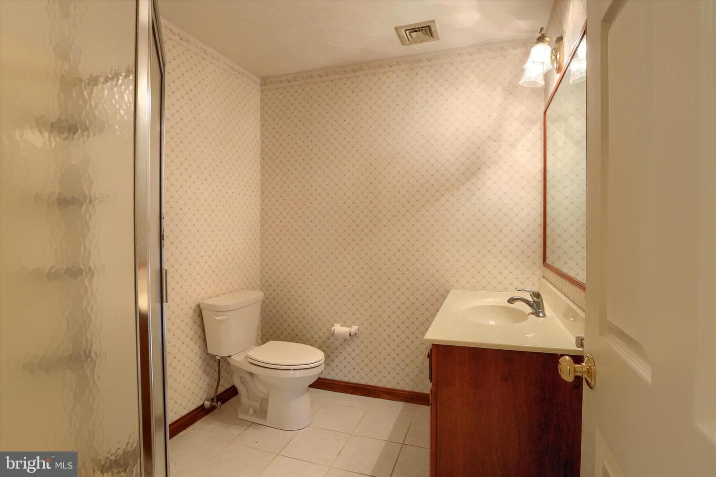 211 Frederick Street photo 26