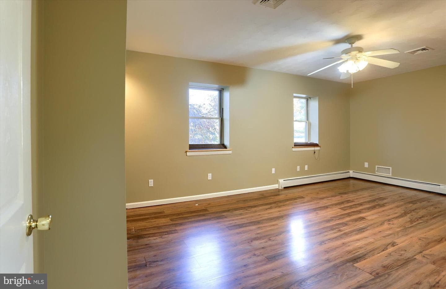 211 Frederick Street photo 37