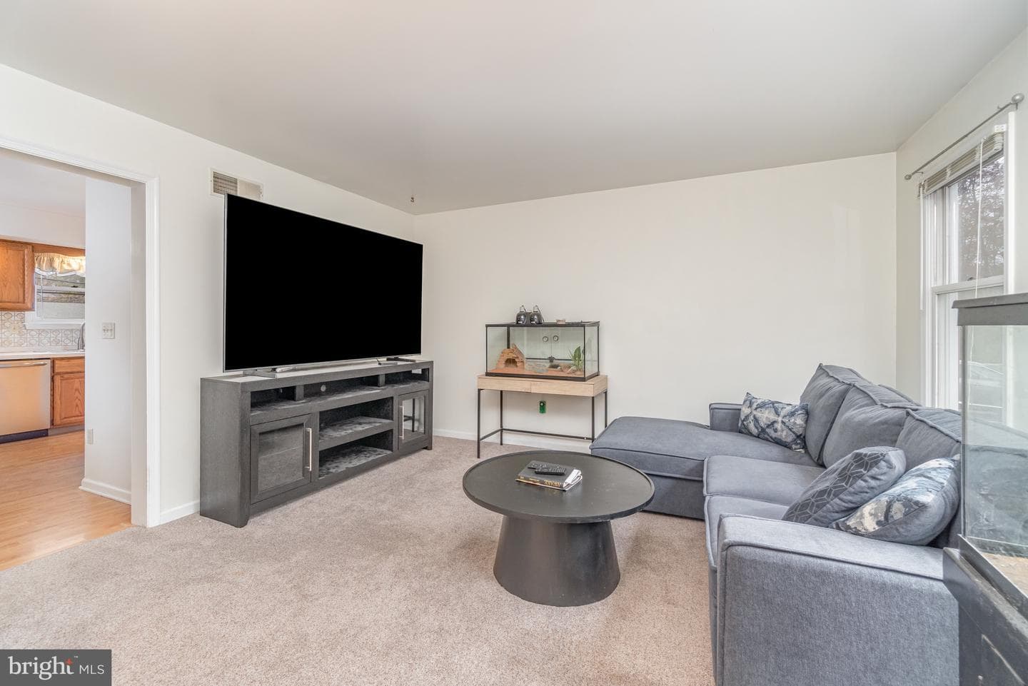 6344 Darlington Drive photo 7