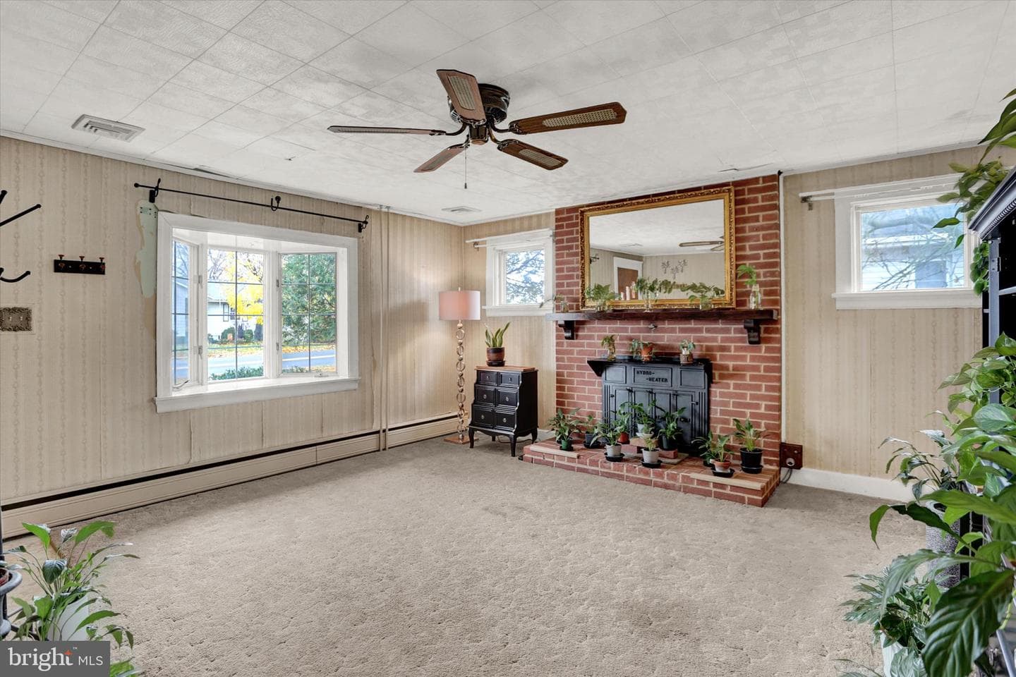 6221 Blue Bird Avenue photo 4