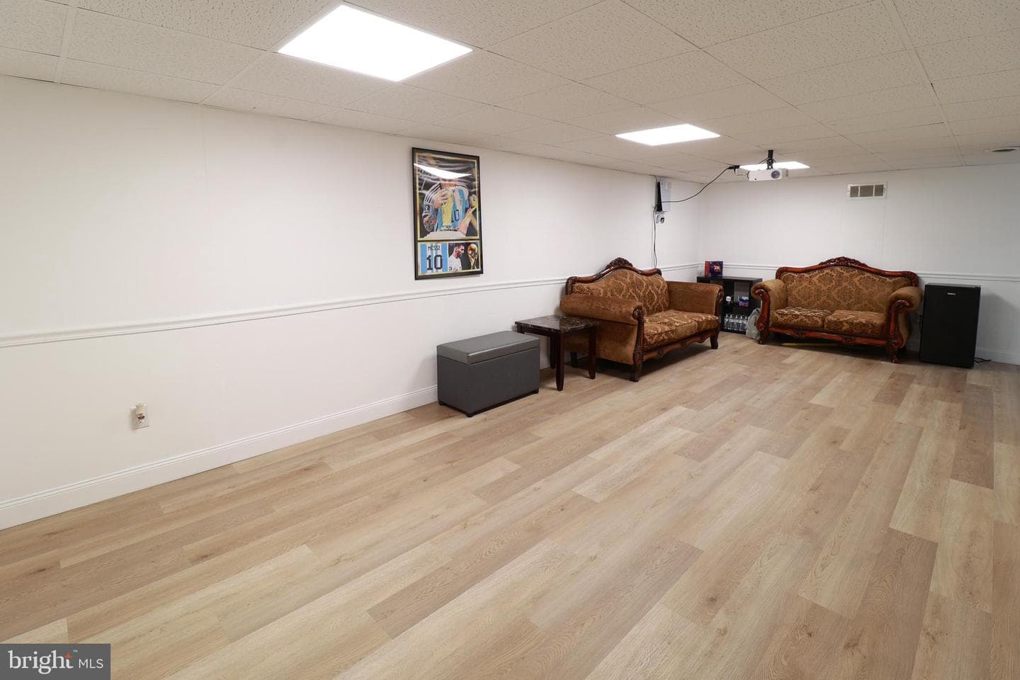 690 Carbon Avenue photo 26