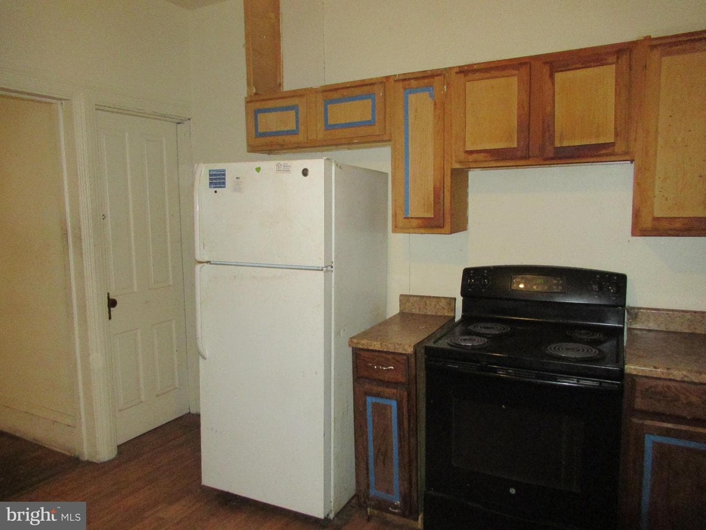 1525 Penn Street photo 3