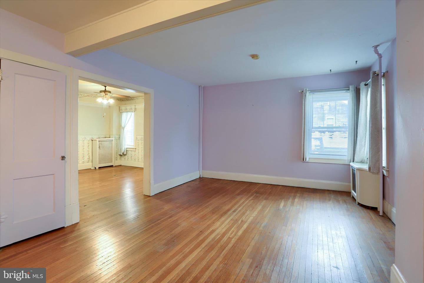 301 Swan Street photo 8