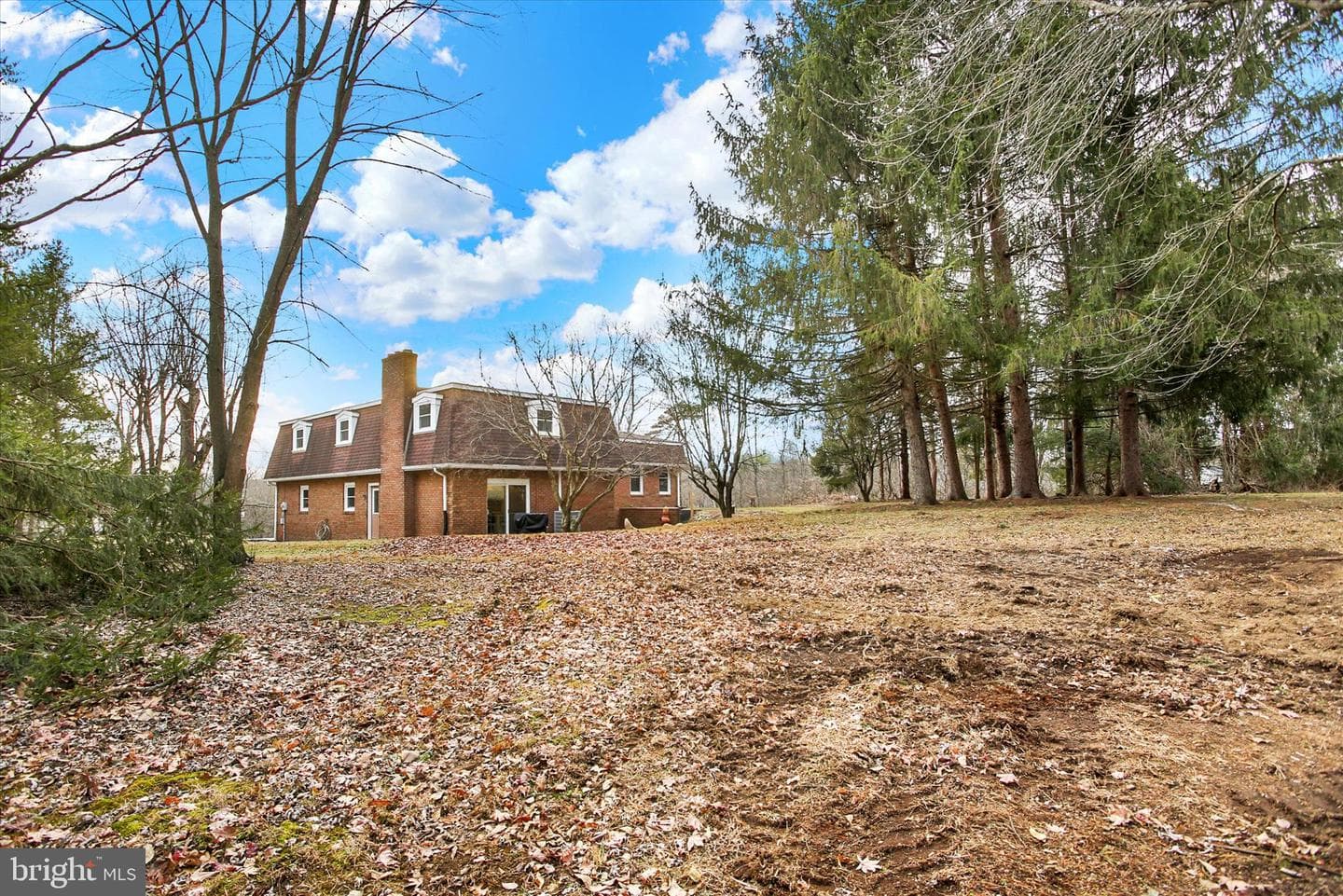 1421 Earlys Mill Road photo 12