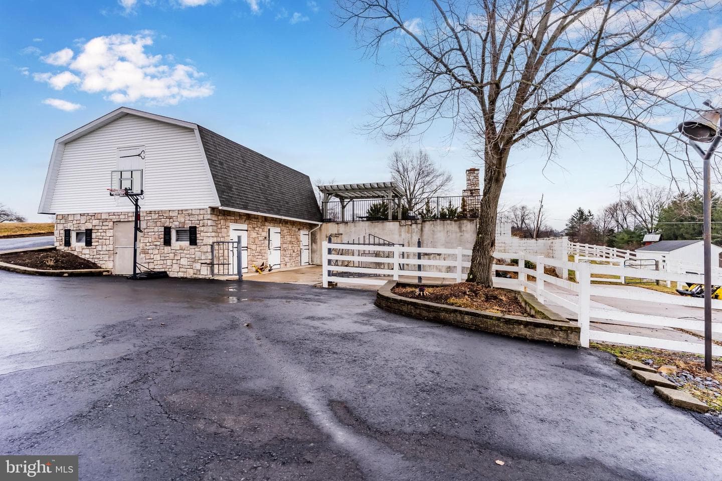 214 N Mill Road photo 64