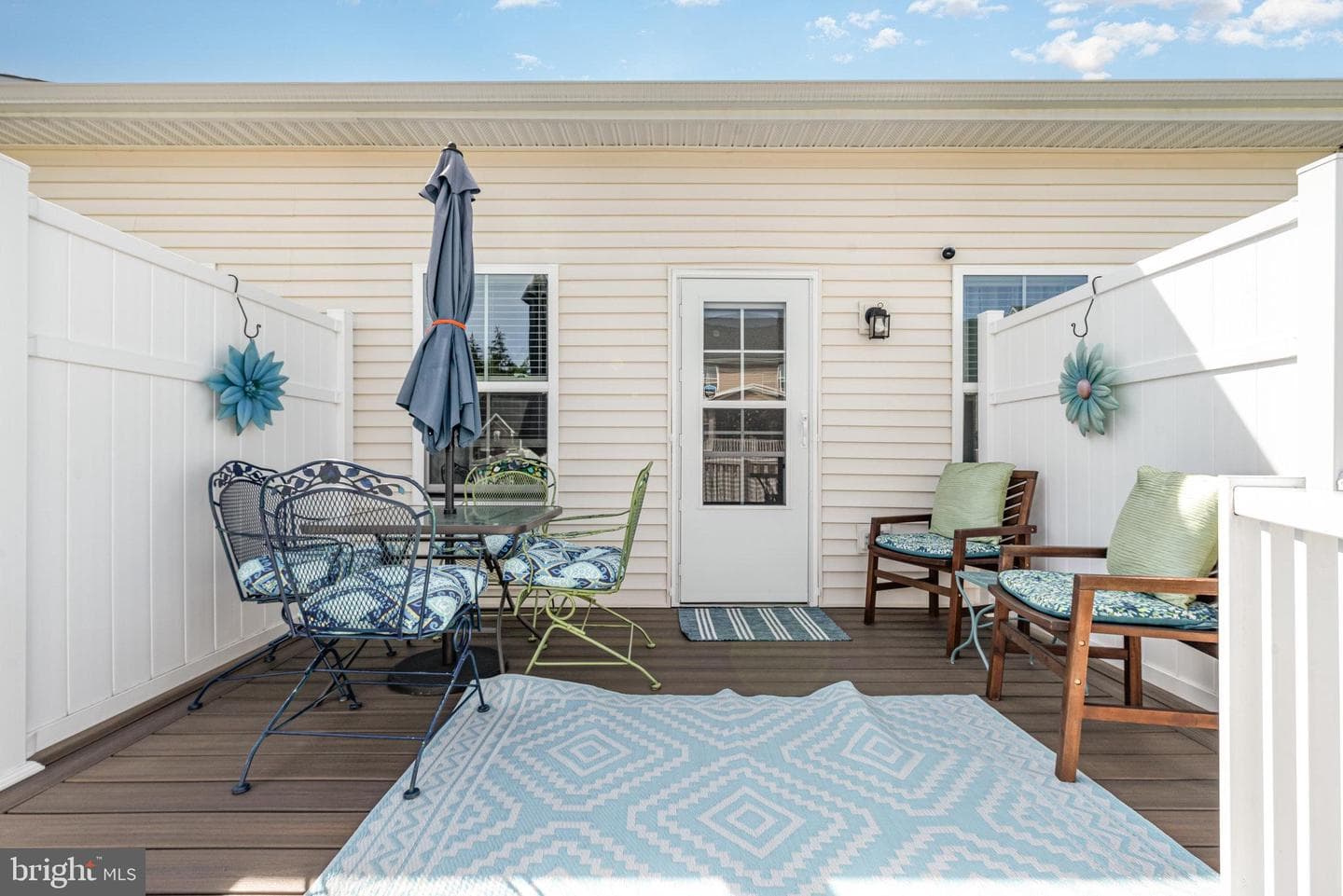 2268 Caroline Lane photo 26