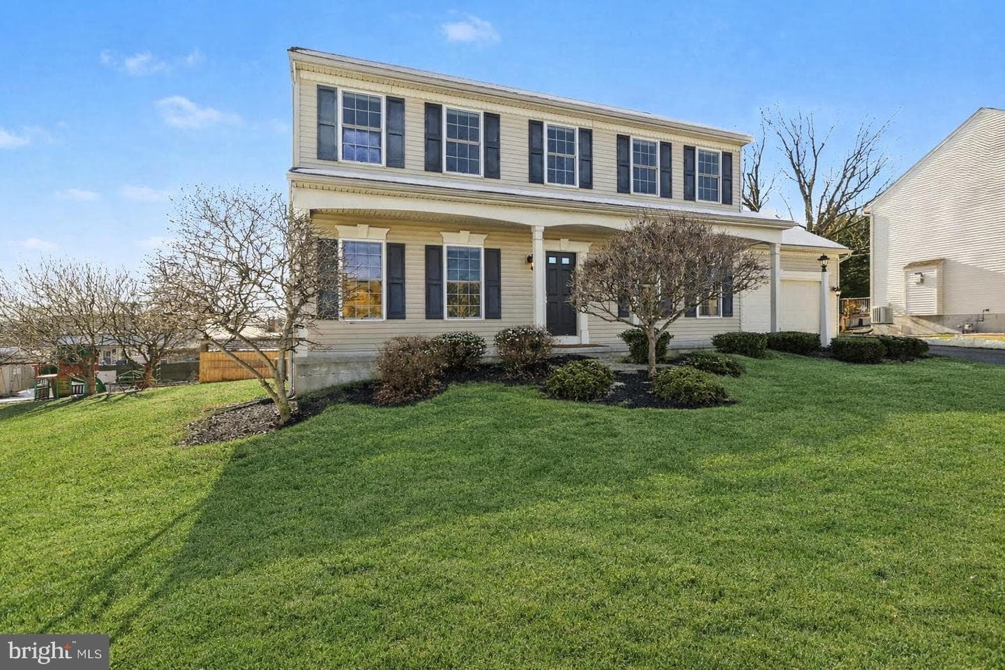 771 Hoffman Drive photo 27