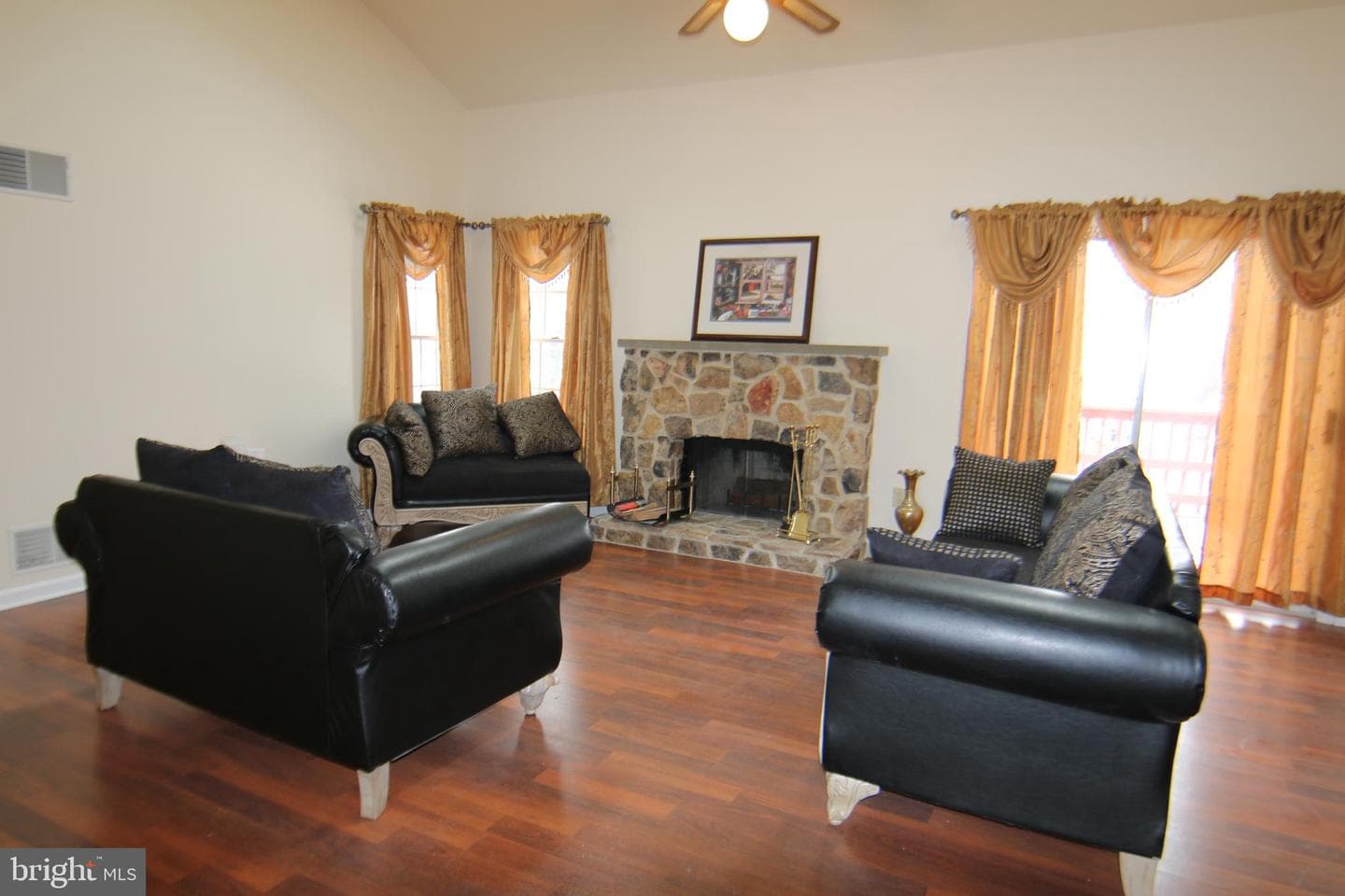 3512 Athena Avenue photo 7