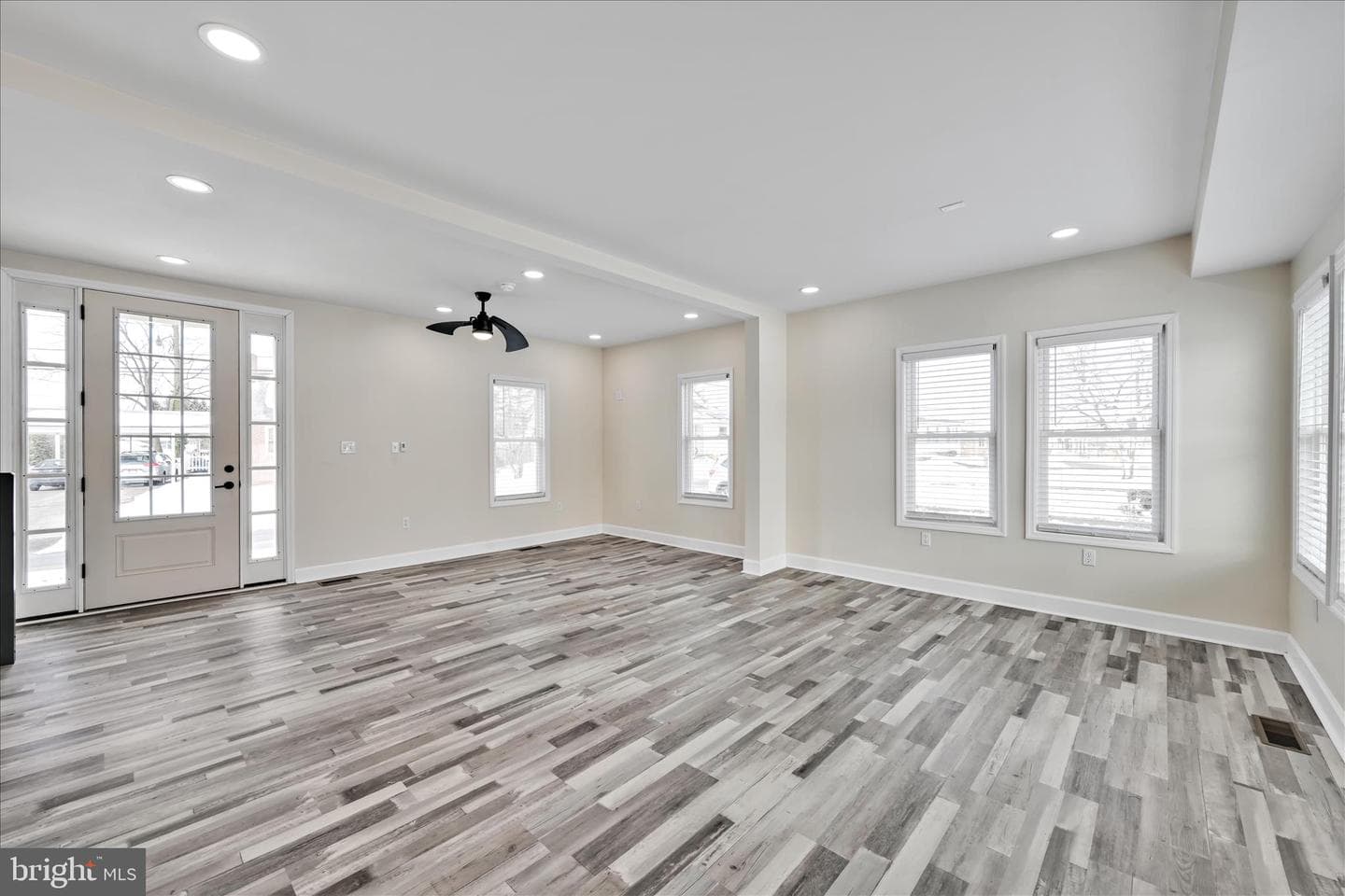 121 Beaver Road photo 3
