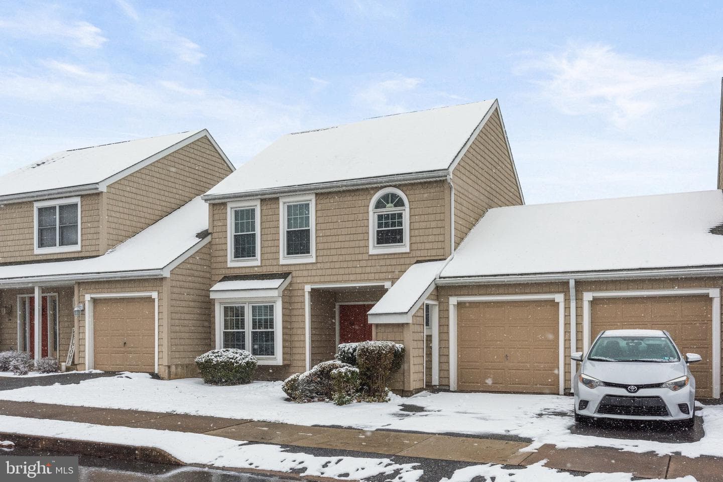 207 Crescent Drive photo 42