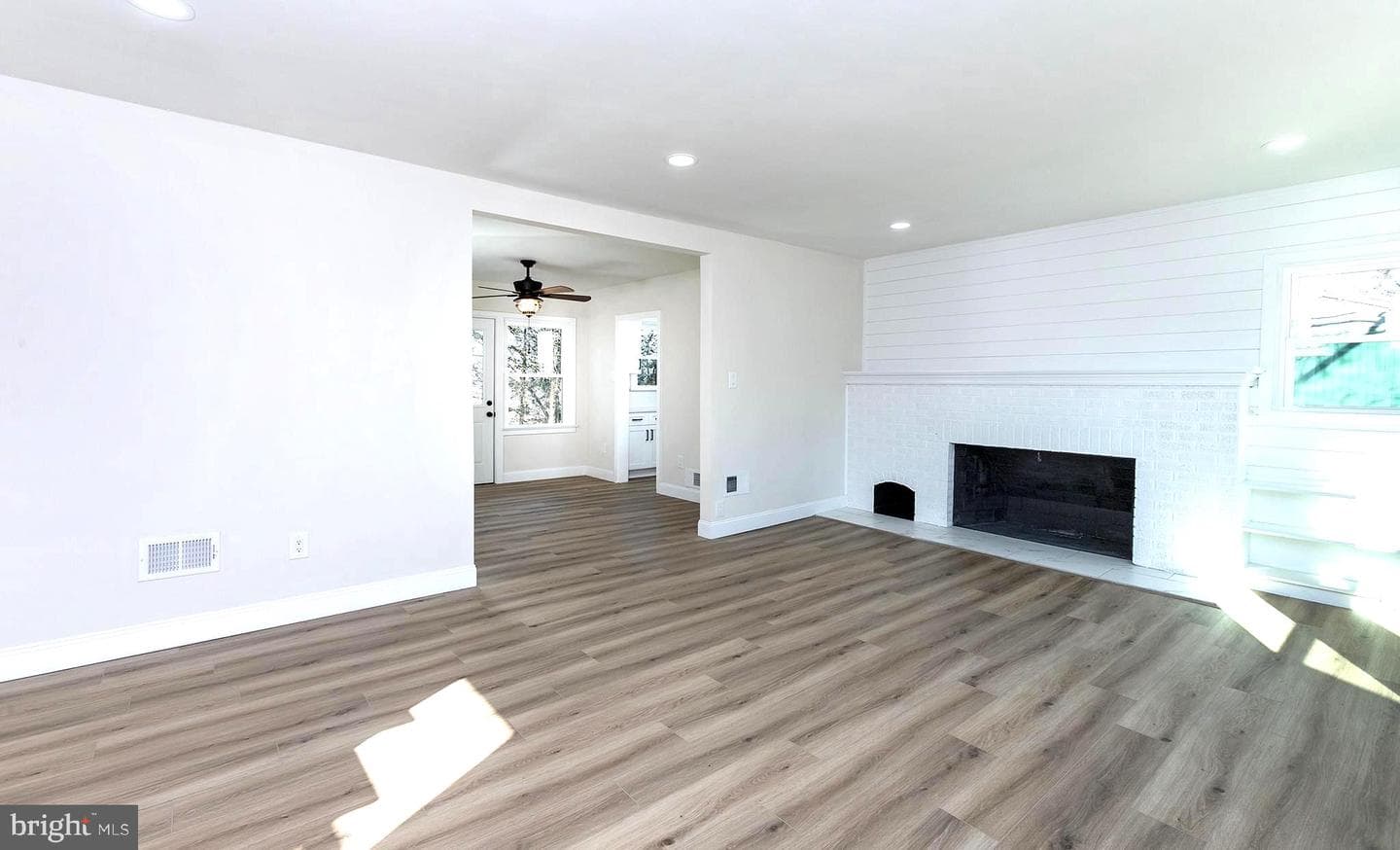8050 Chambers Hill Road photo 14