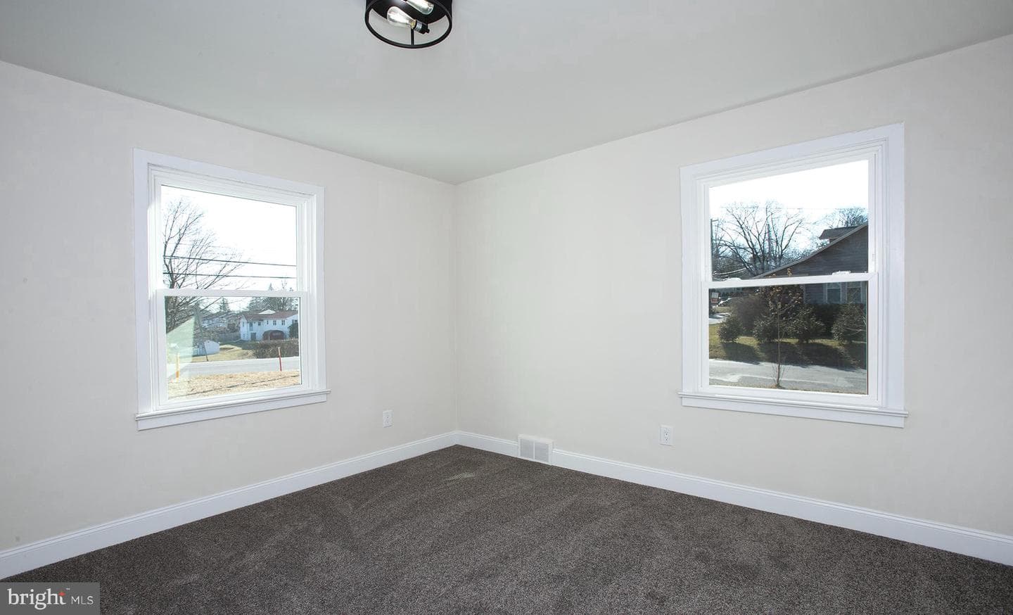 8050 Chambers Hill Road photo 20