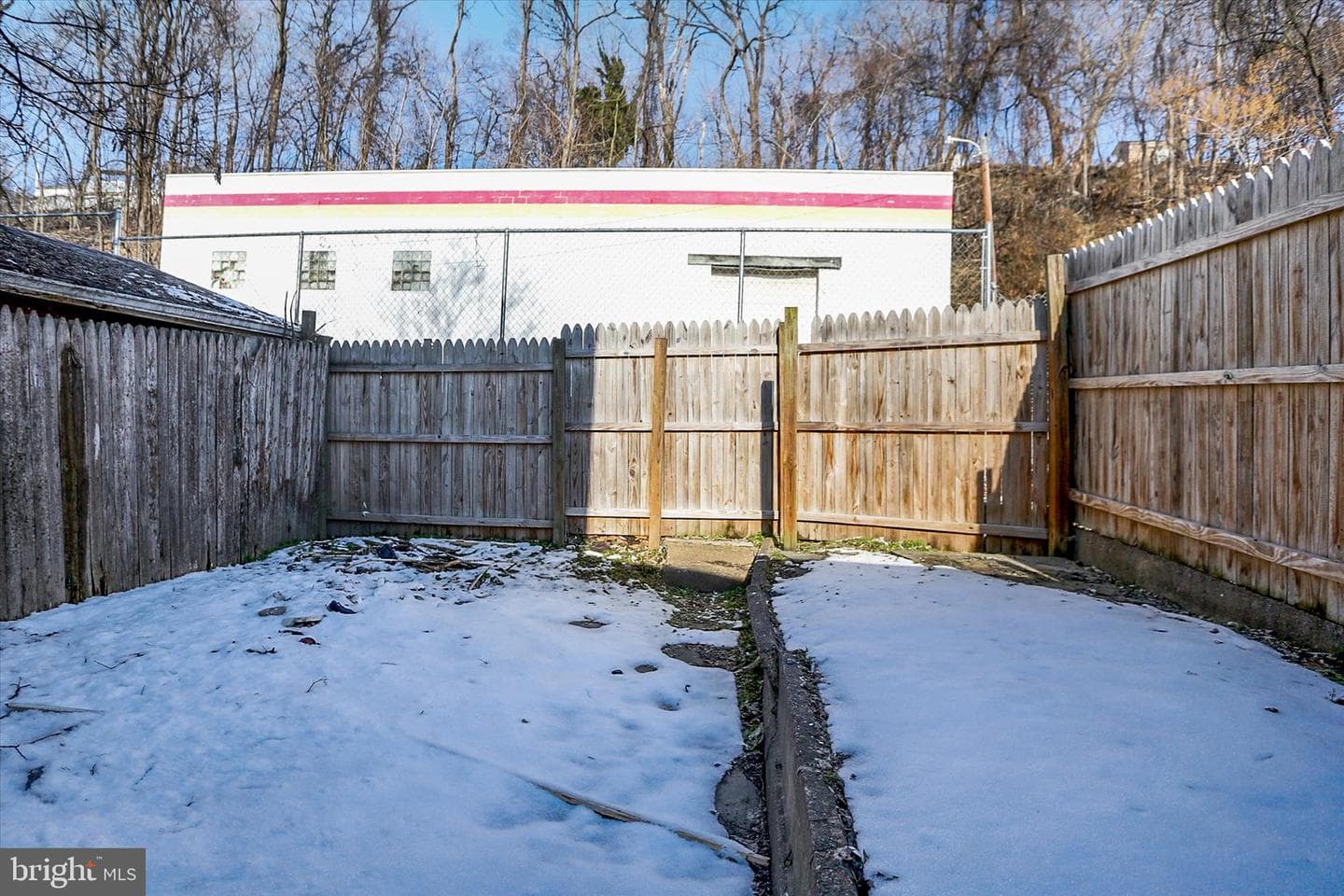 433 Swatara Street photo 35