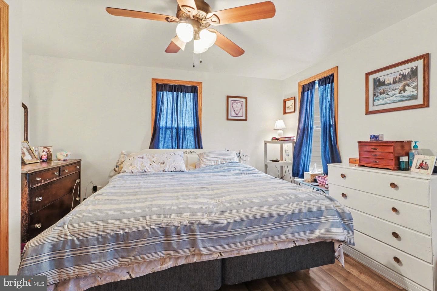 347 Moore Street photo 11