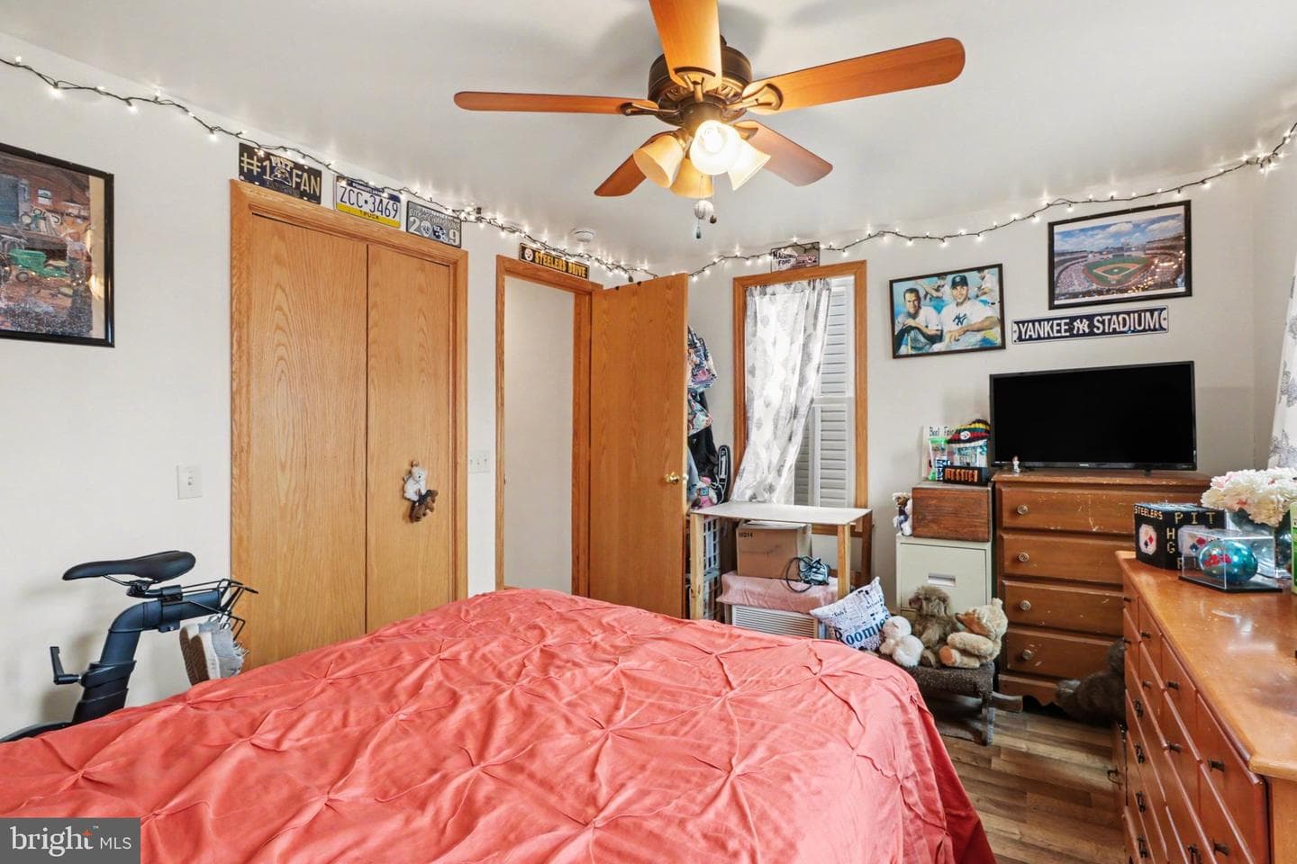347 Moore Street photo 12