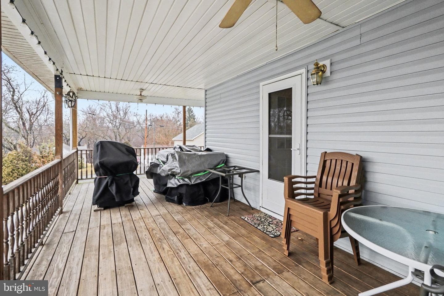 347 Moore Street photo 23