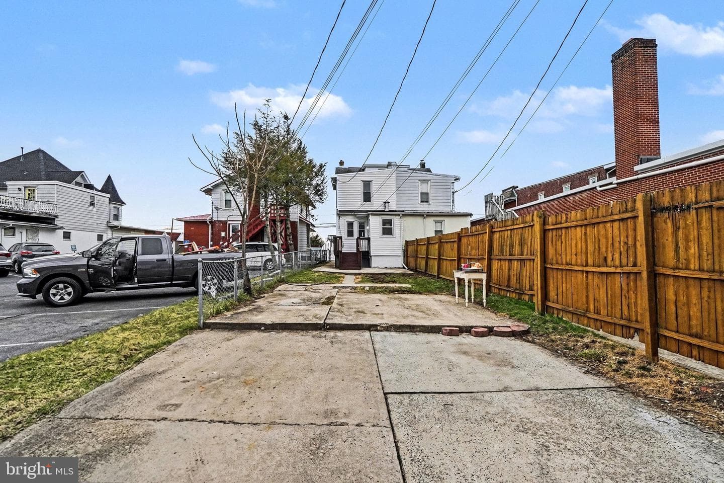 2904 Herr Street photo 31