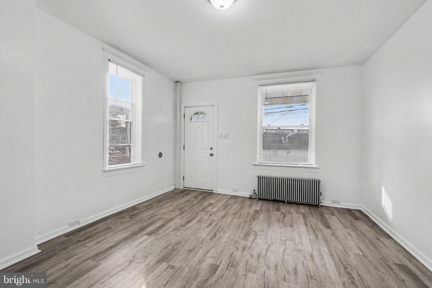 2904 Herr Street photo 9