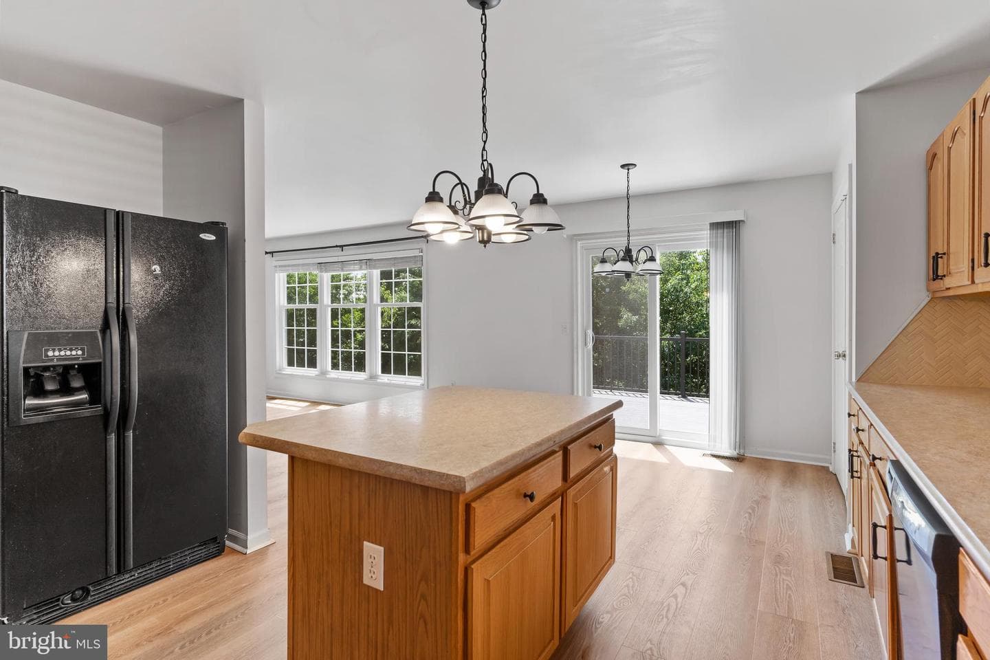 2015 Alexis Drive photo 12