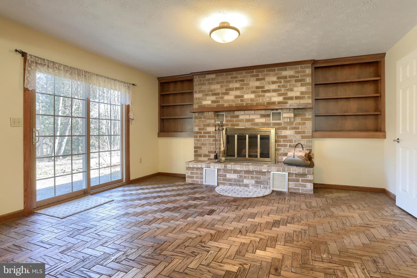 224 Tannenbaum Way photo 28
