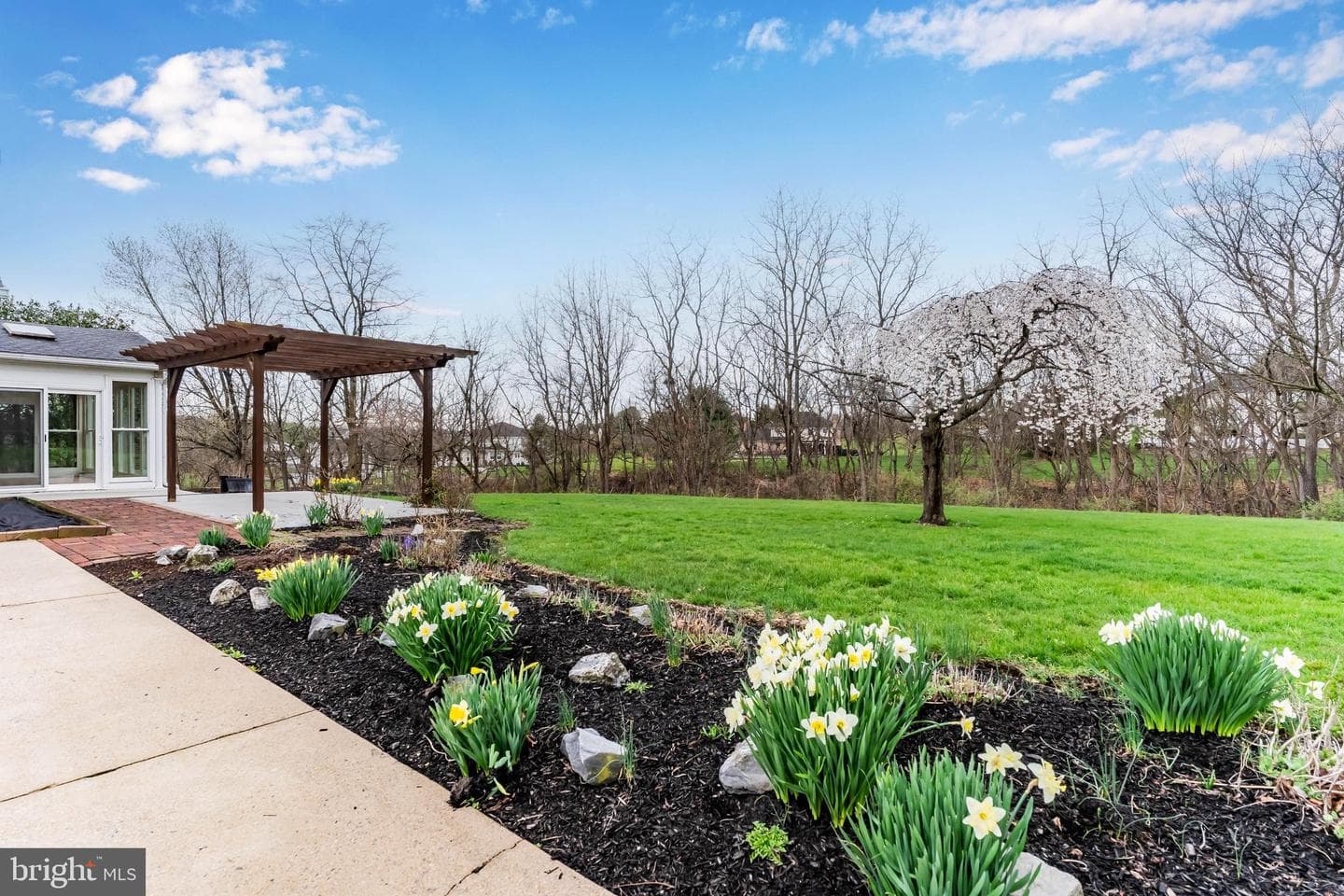 6365 N Huntsmen Dr. photo 43