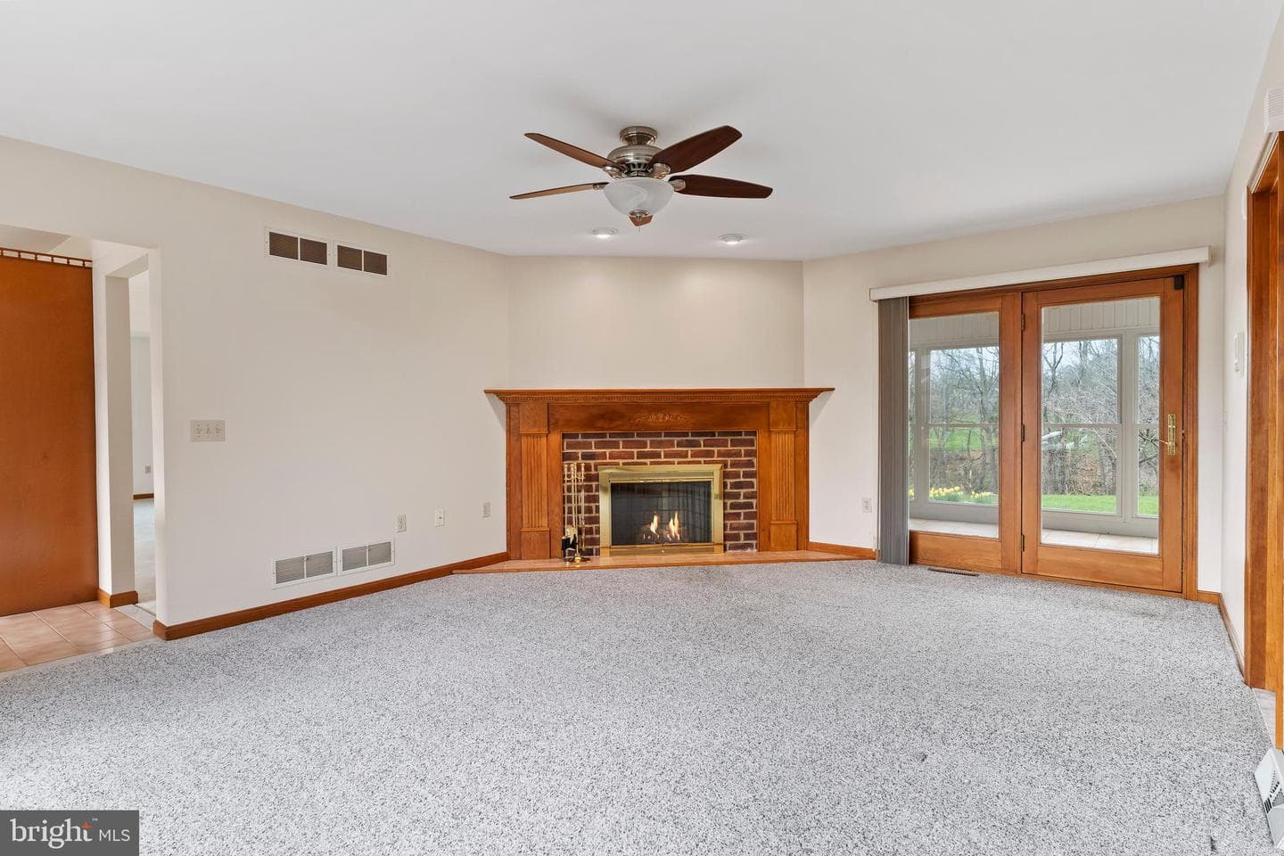 6365 N Huntsmen Dr. photo 7