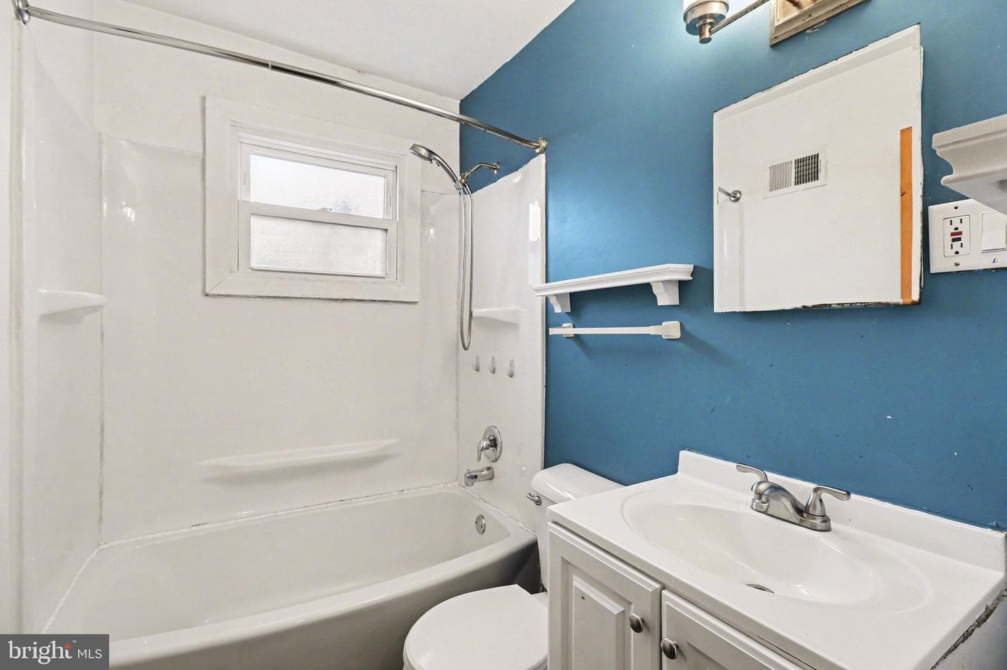 4926 Colorado Avenue photo 21