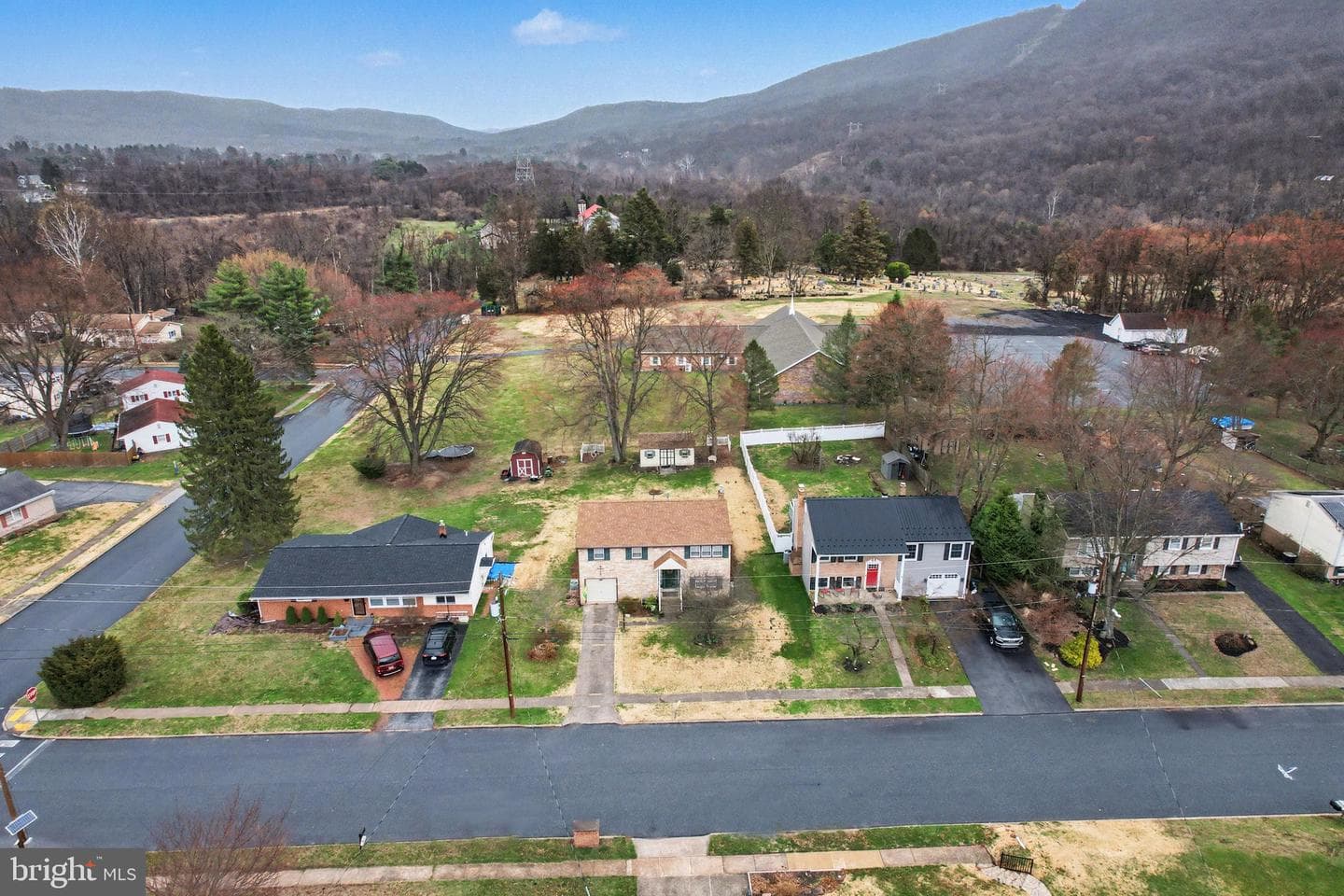 619 Charles Road photo 30