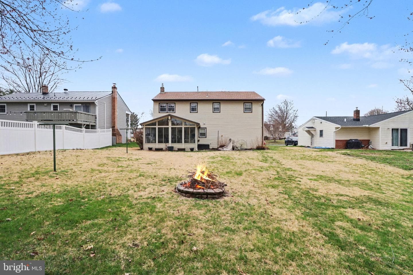 619 Charles Road photo 31