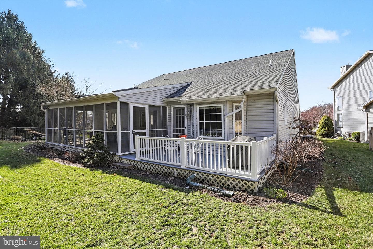 1827 Meadow Ridge Drive photo 31