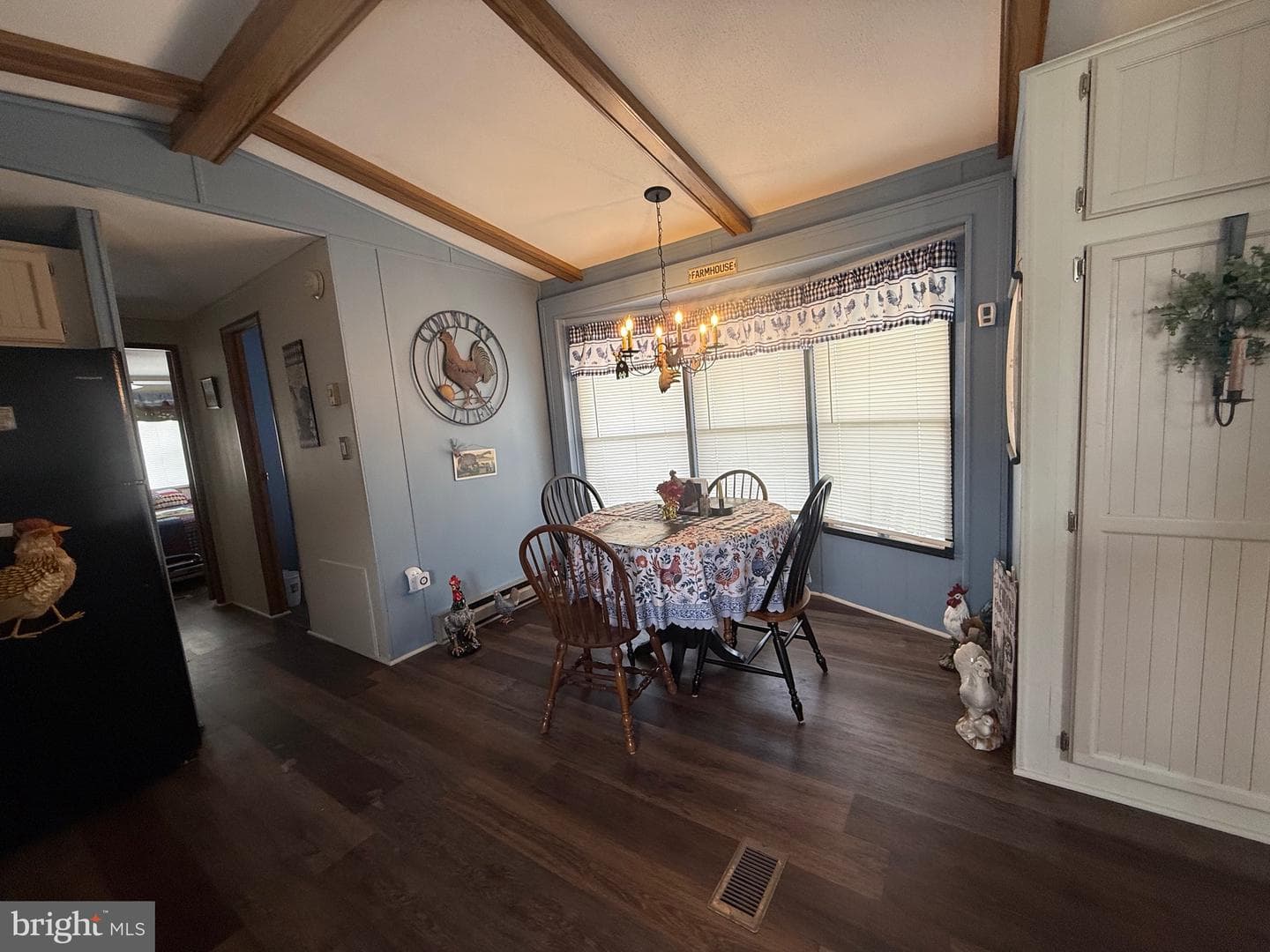 12 Skyview Drive photo 4