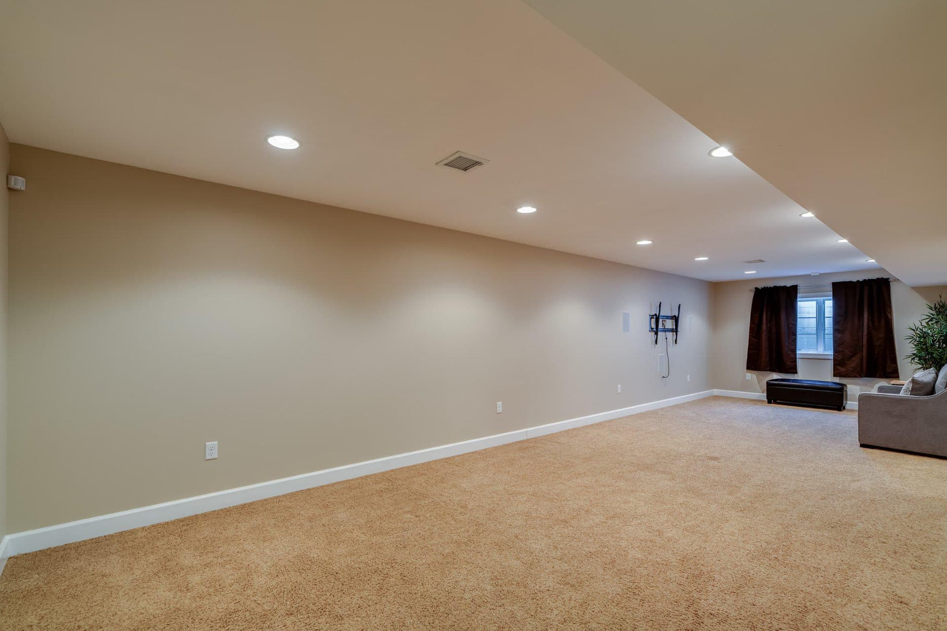 2279 Pullman Way photo 43