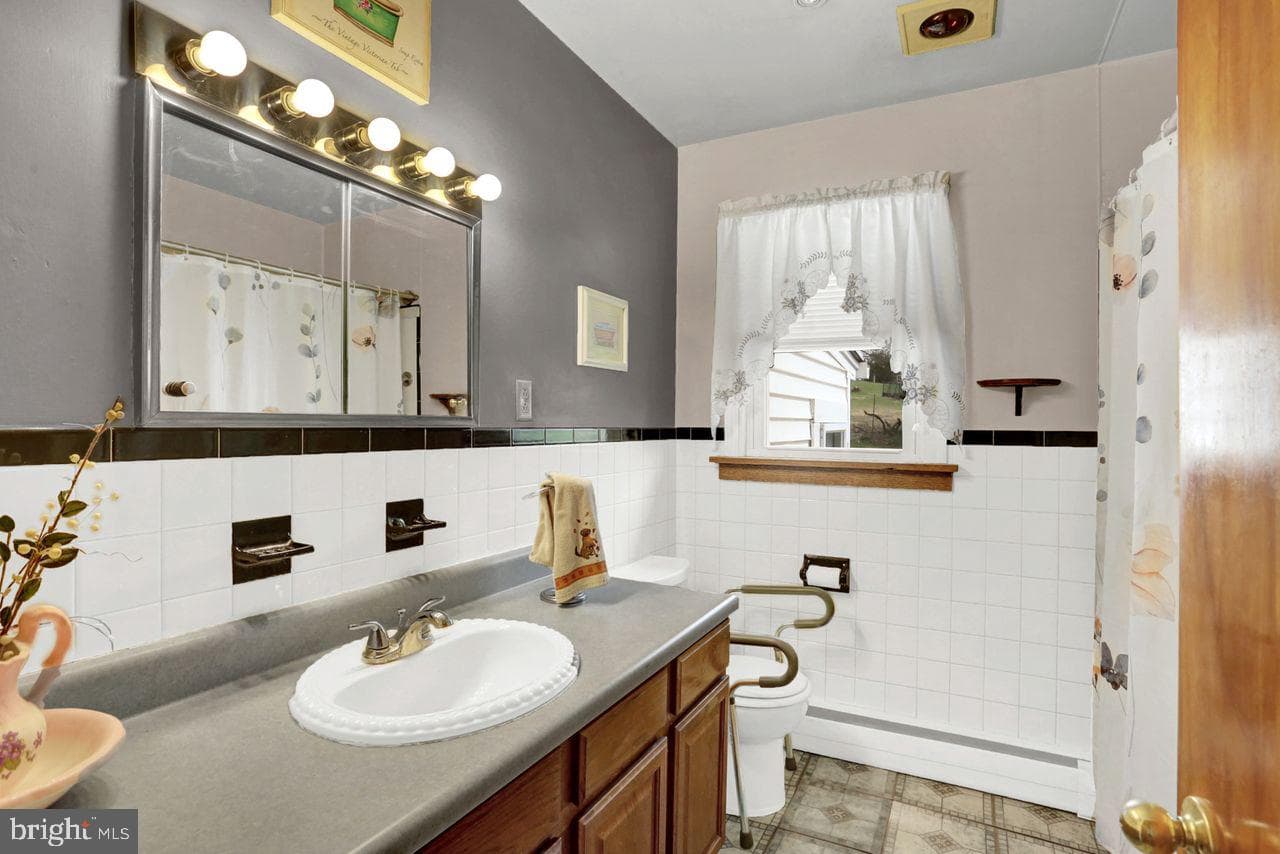 54 Grandview Road photo 14
